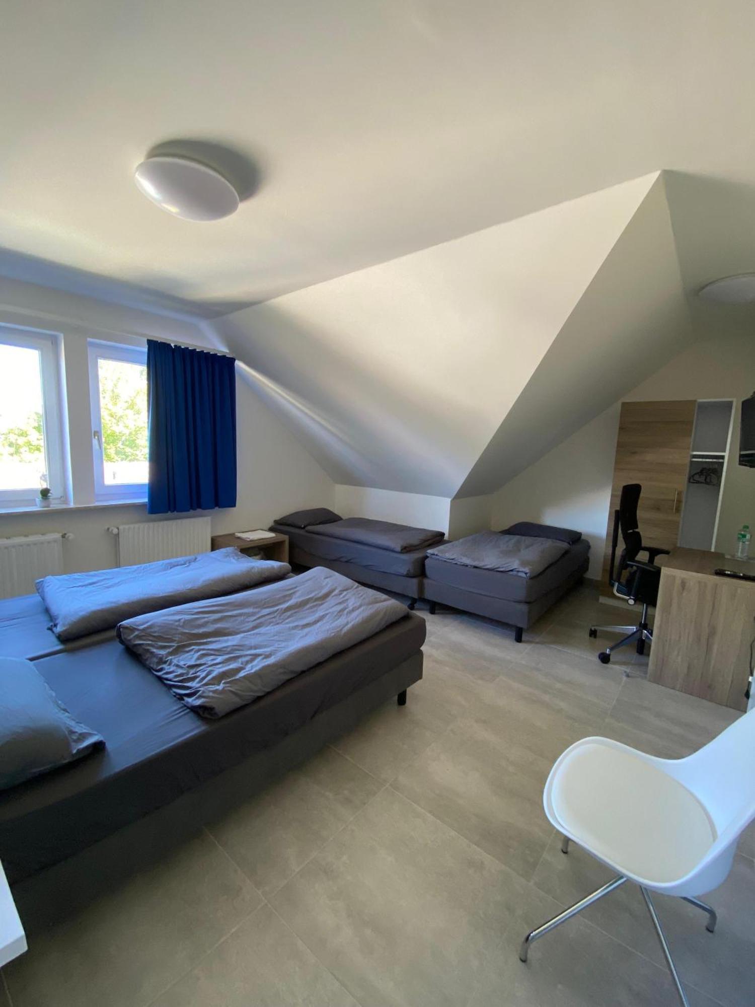 Mk Hostel Oyten - Free Wifi & Parking - 24H Check-In Exterior foto