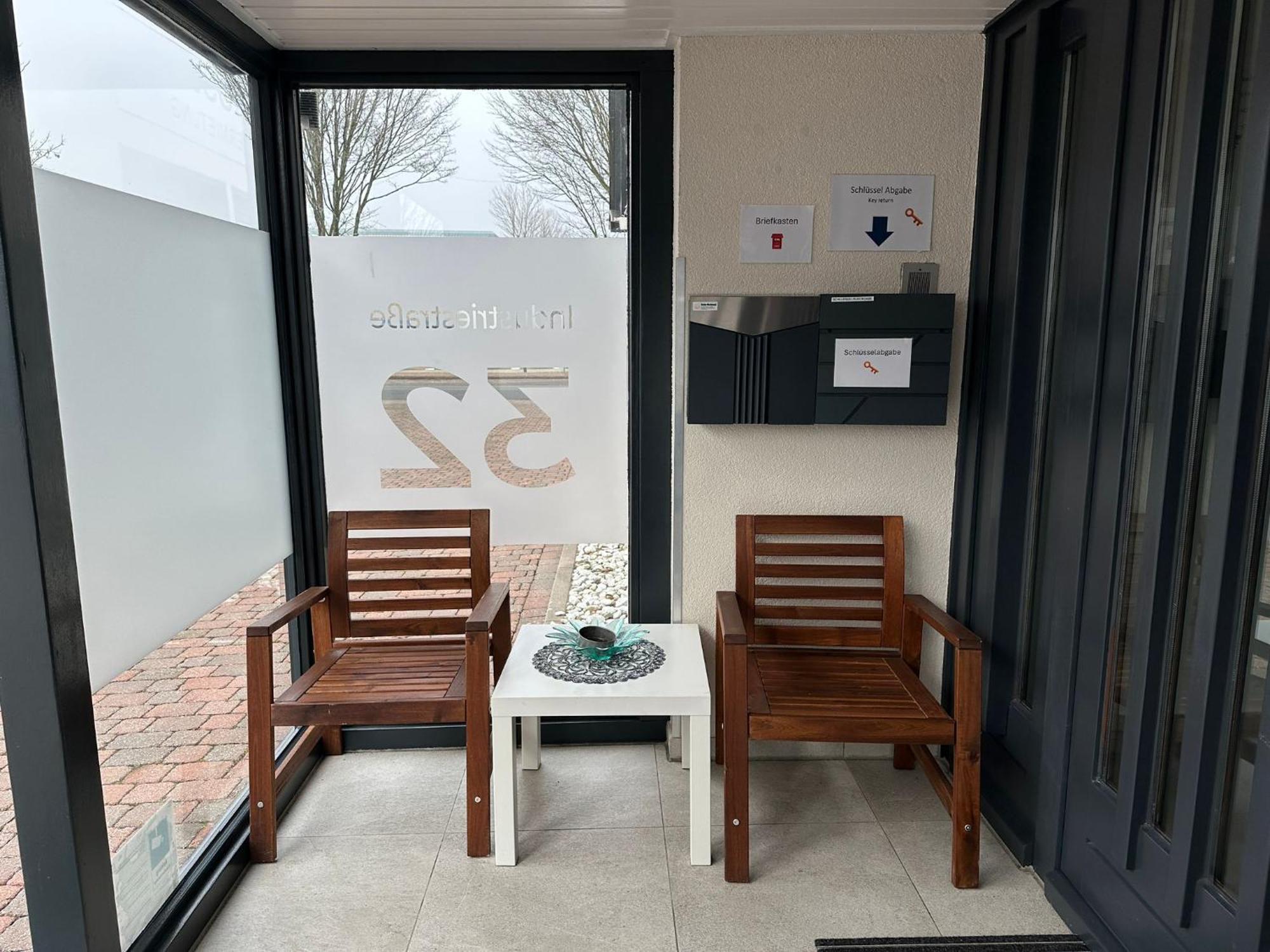 Mk Hostel Oyten - Free Wifi & Parking - 24H Check-In Exterior foto