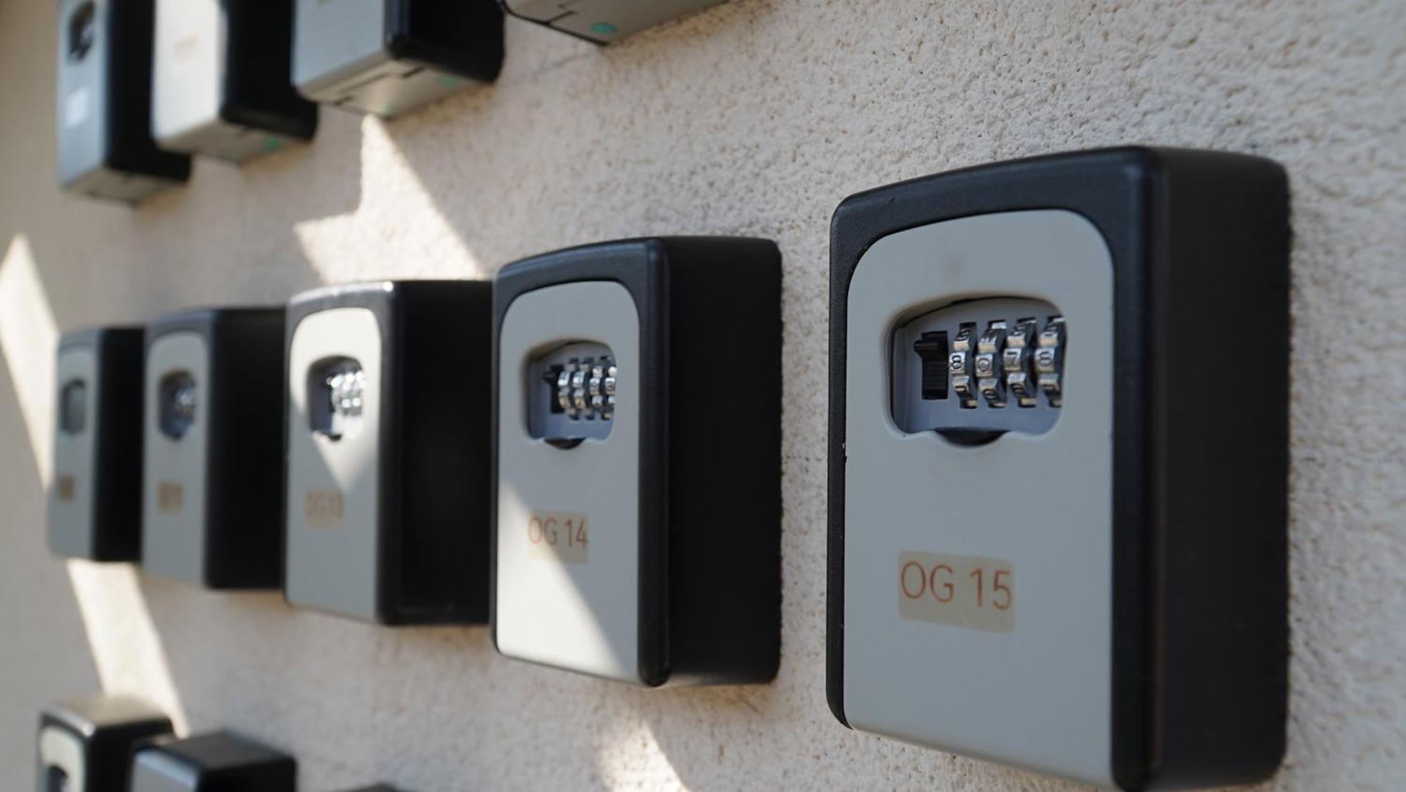Mk Hostel Oyten - Free Wifi & Parking - 24H Check-In Exterior foto
