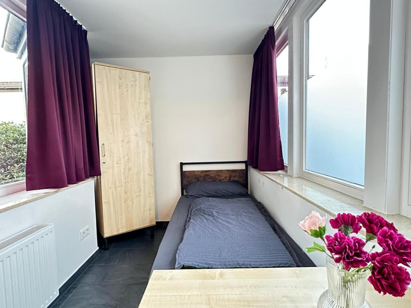 Mk Hostel Oyten - Free Wifi & Parking - 24H Check-In Exterior foto